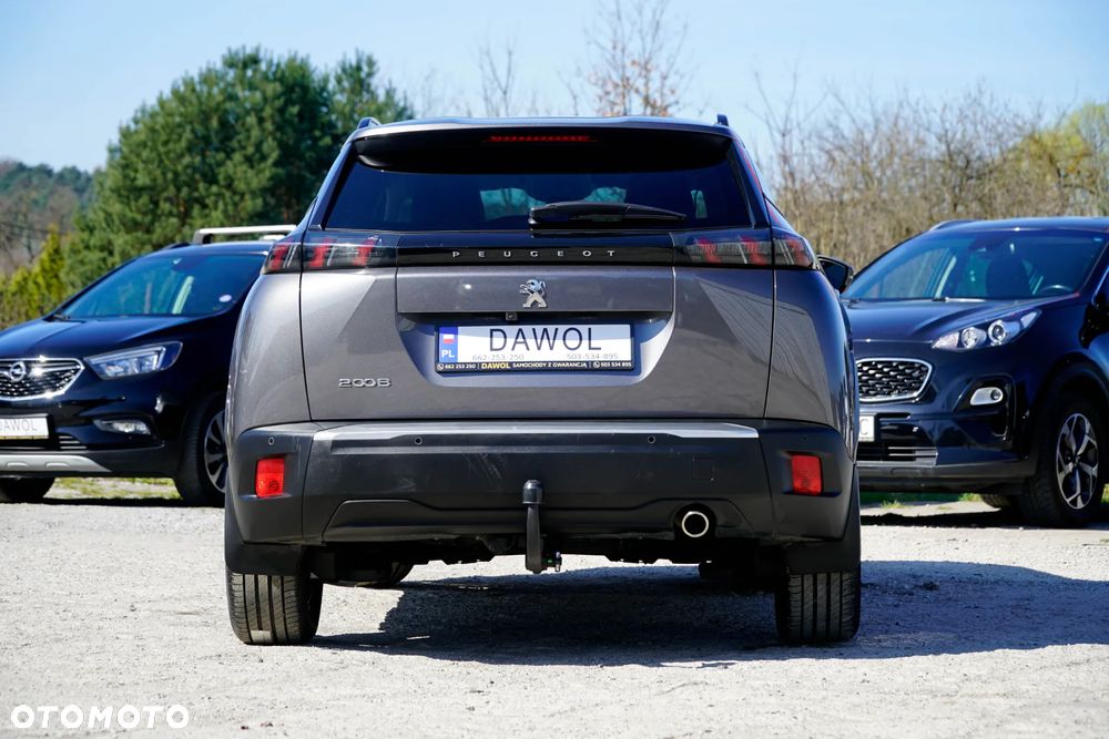 Peugeot 2008 - 12