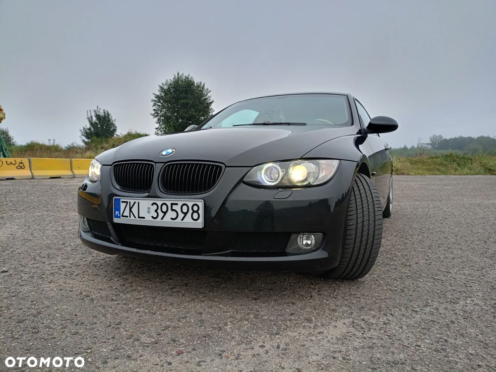 BMW Seria 3 320i - 2
