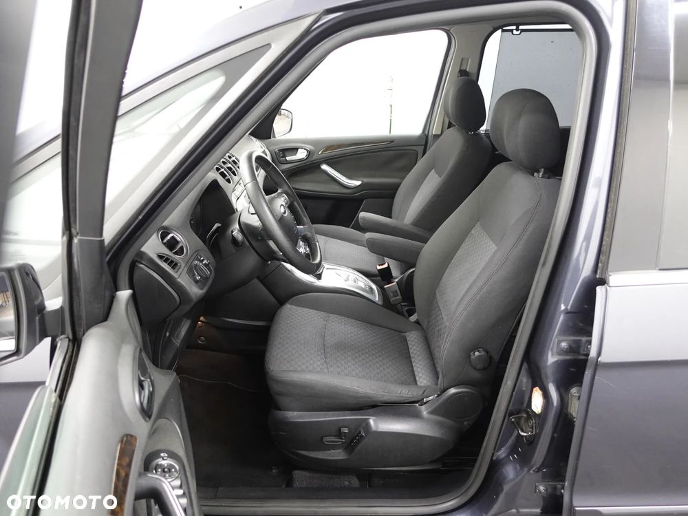 Ford Galaxy 2.0 TDCi Ghia - 20