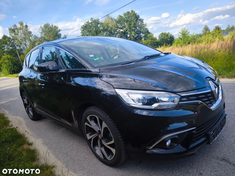 Renault Scenic TCe 140 GPF EDC BOSE EDITION - 9