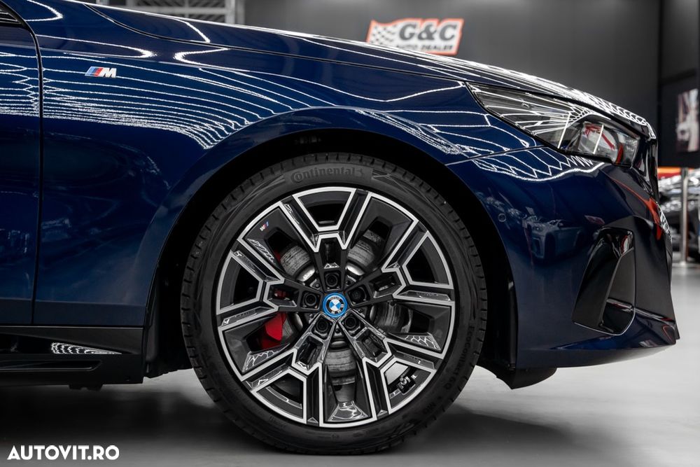 BMW Seria 5 530e xDrive AT PHEV - 10