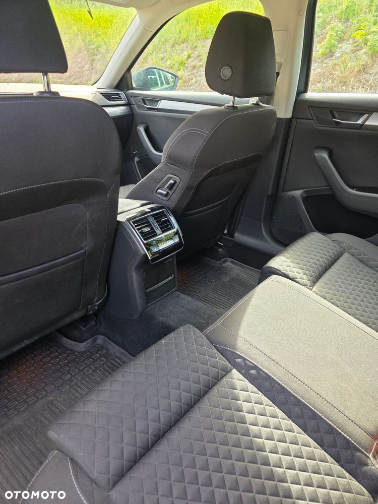 Skoda Superb 2.0 TDI Style DSG - 10