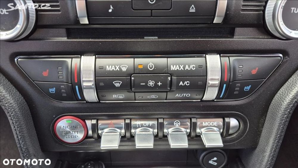 Ford Mustang 5.0 V8 Mach 1 - 11