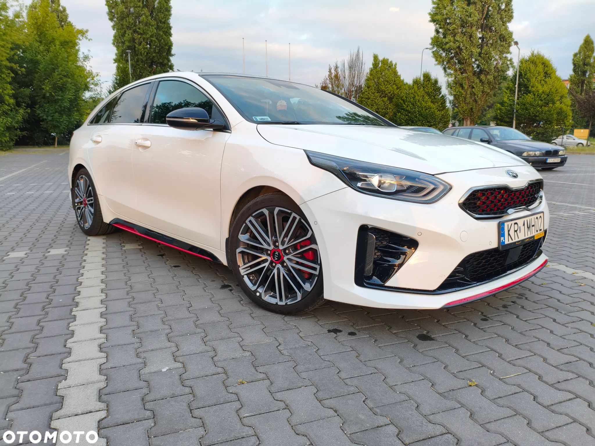 Kia ProCeed 1.6 T-GDI GT DCT - 1