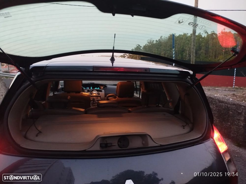 Renault Scénic 1.5 dCi Dynamique Luxe - 6