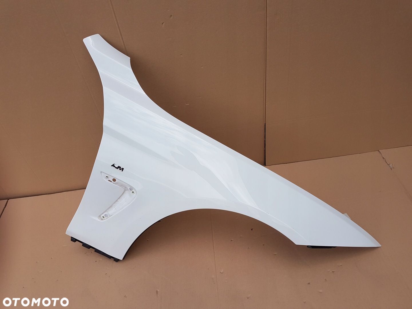 BŁOTNIK PRZÓD PRAWY BMW 4 F32 F33 F36 A300 DEMONTAŻ - 1