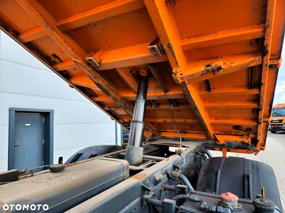 Mercedes-Benz Axor 1829 4x4 | Wywrotka 3-stronna Meiller | 166 tys. km | Euro 5 | Zimowe Utrzymanie Dróg - 16