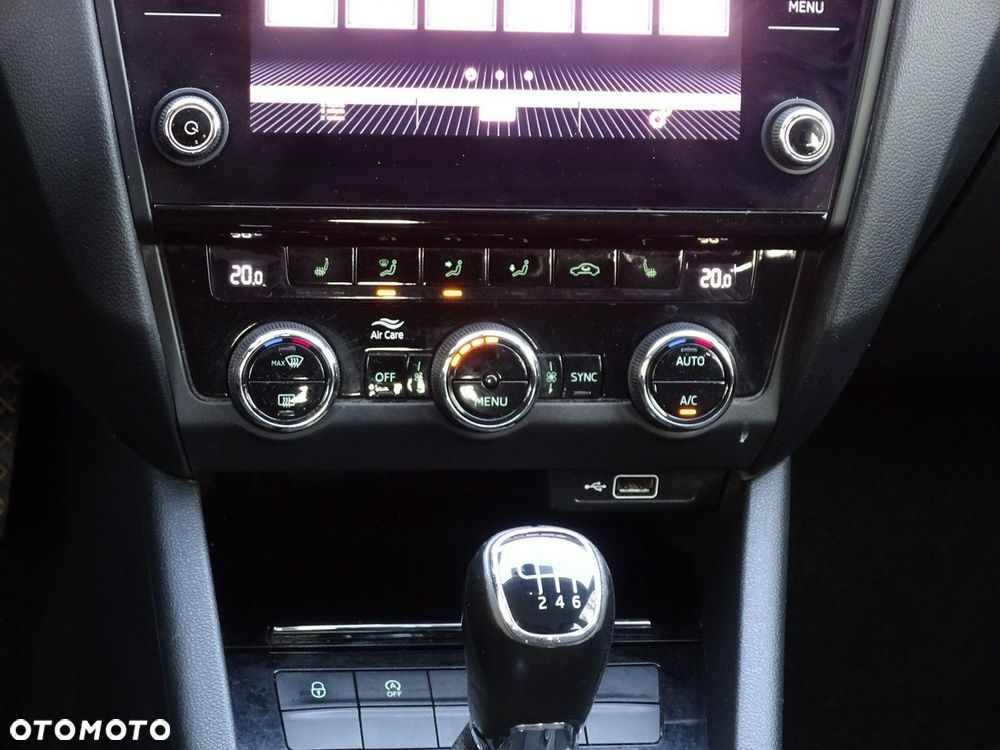 Skoda Octavia - 28