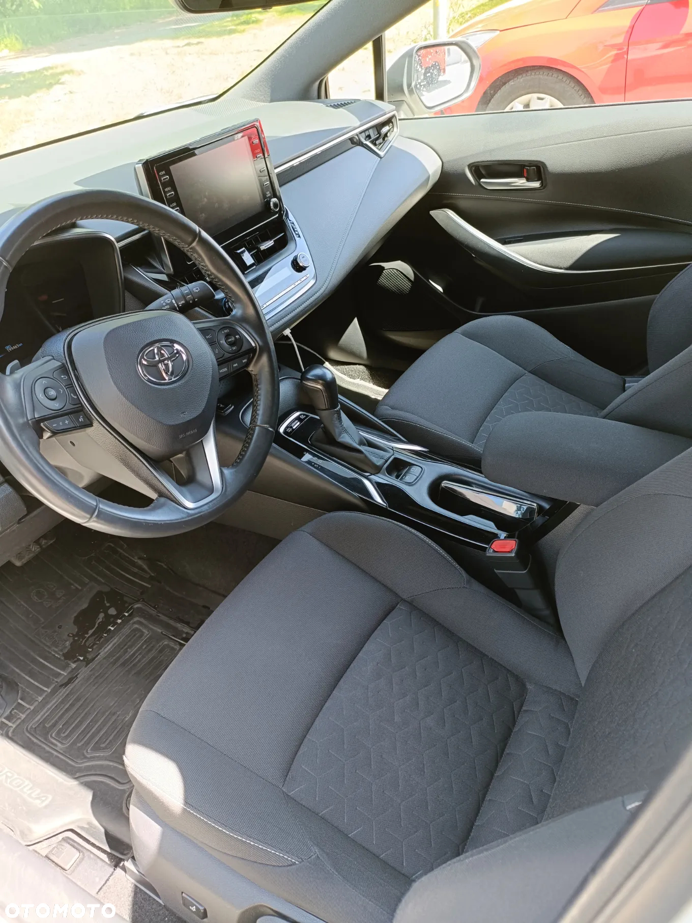 Toyota Corolla 2.0 Hybrid Comfort - 13