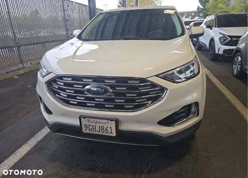 Ford Edge - 2