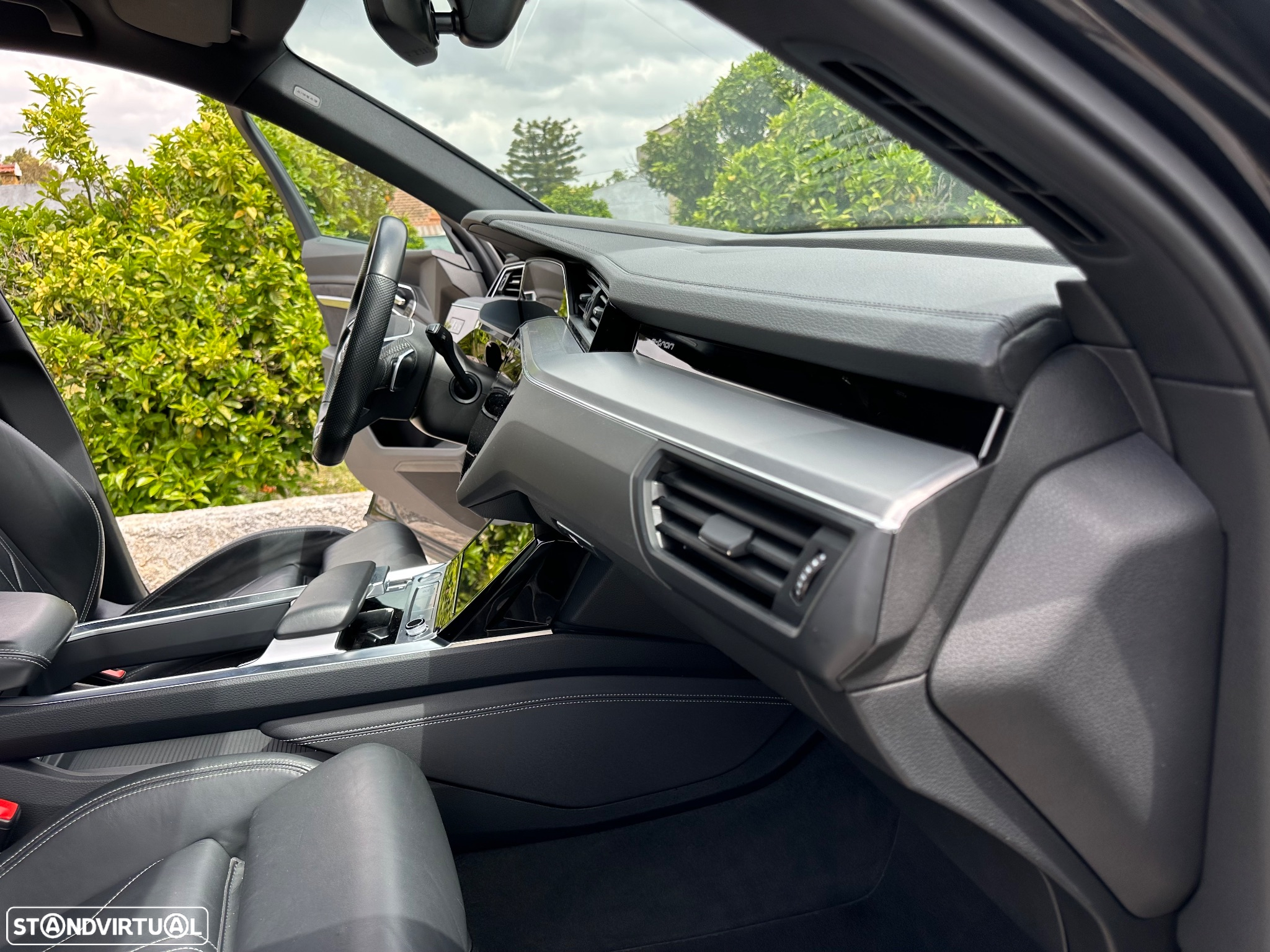 Audi e-tron 55 quattro S line - 29