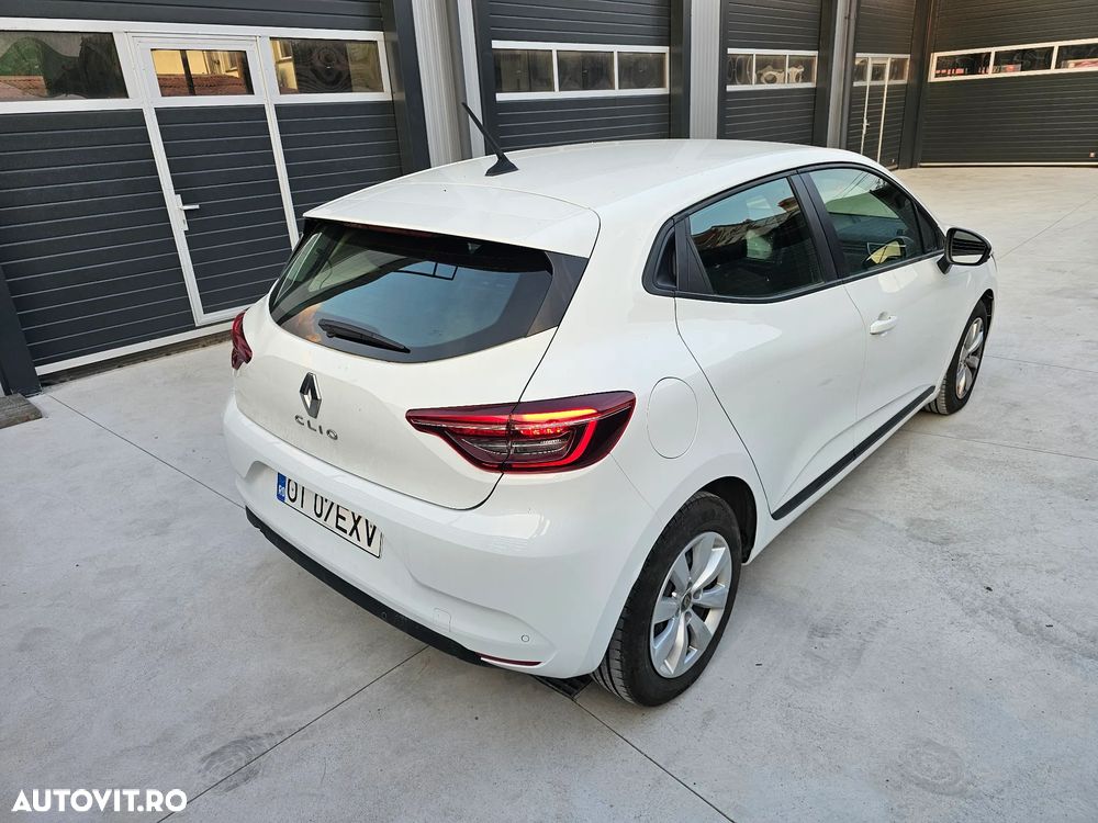 Renault Clio BLUE dCi 85 BUSINESS EDITION - 9