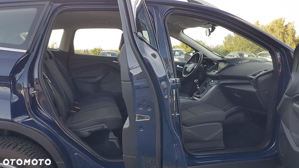 Ford Kuga 1.5 EcoBoost 2x4 Cool & Connect - 26