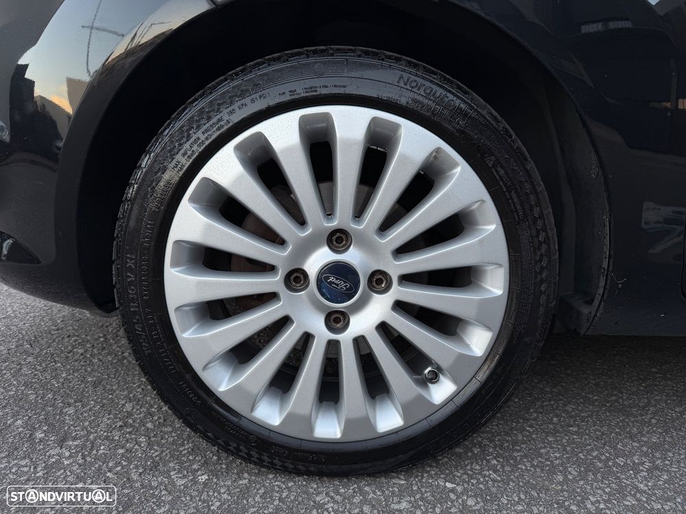 Ford Fiesta 1.25 Titanium - 13
