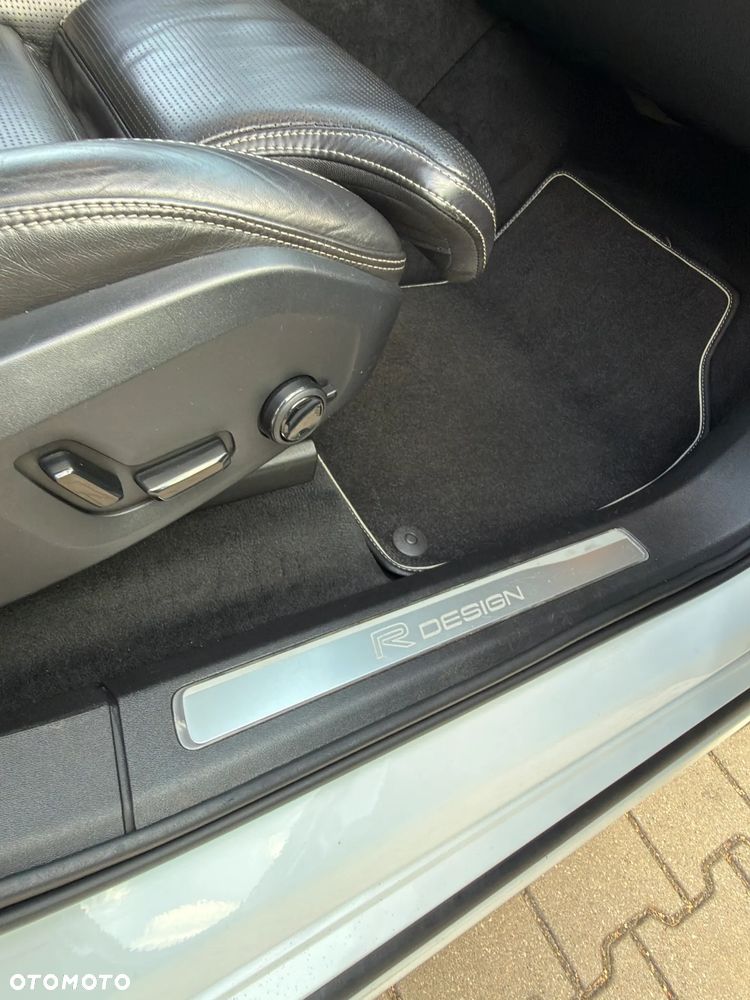 Volvo XC 90 D5 AWD Geartronic RDesign - 25