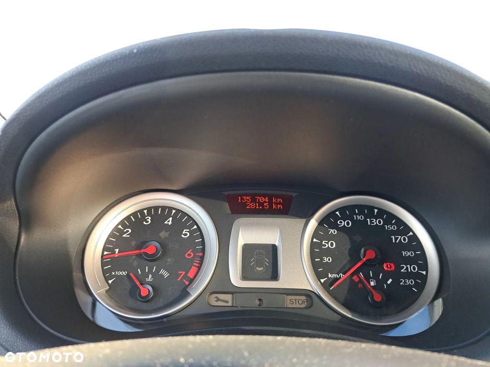 Renault Clio 1.2 16V Alize - 16