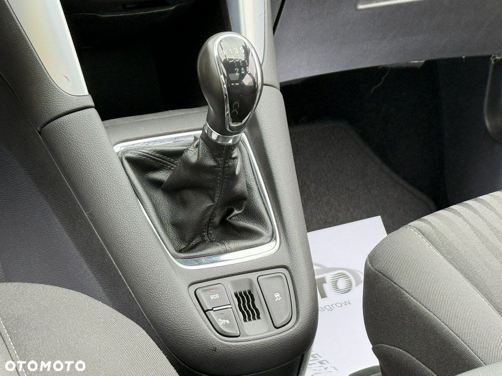 Opel Zafira - 12