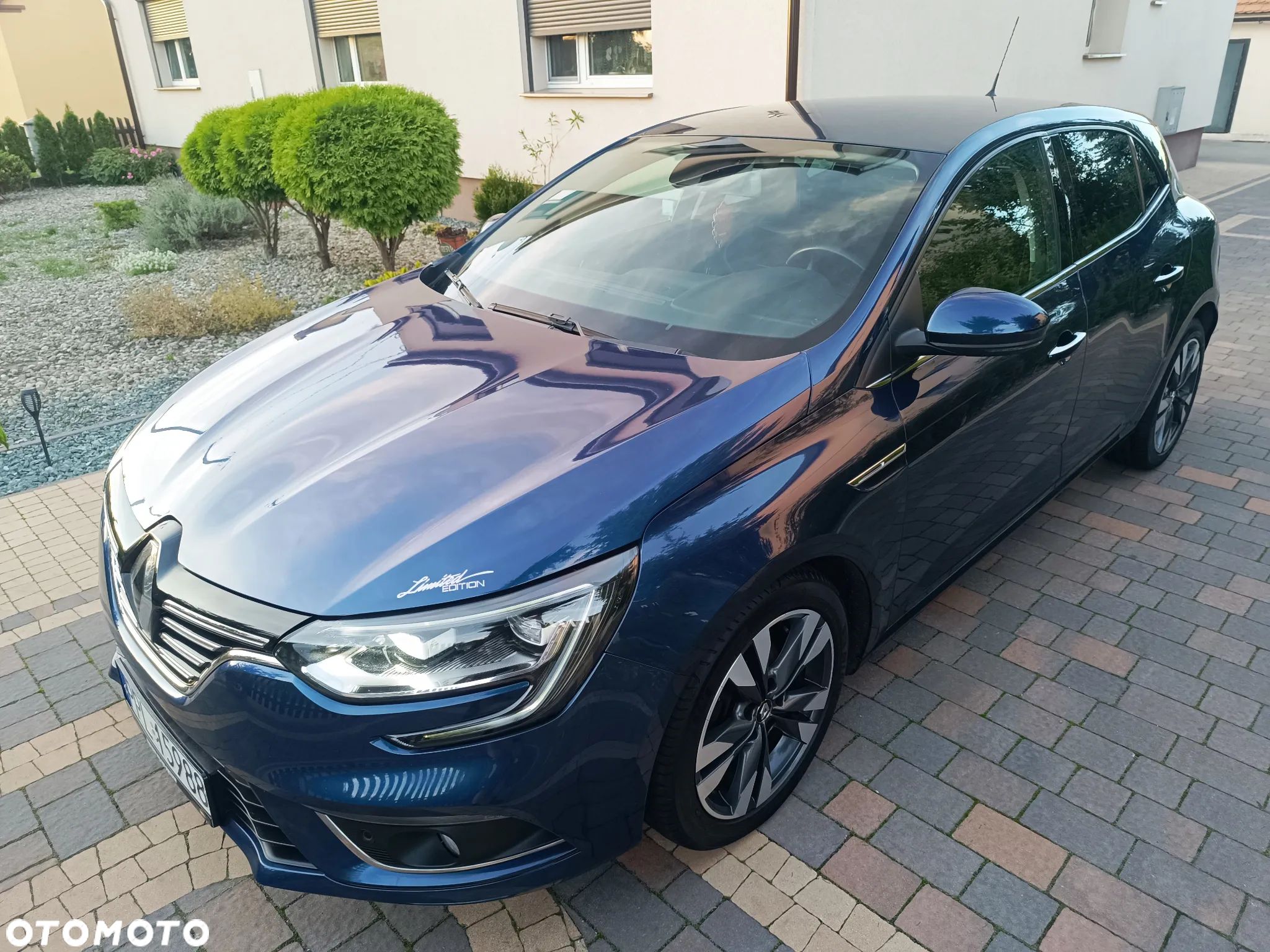 Renault Megane 1.5 Blue dCi Intens - 1