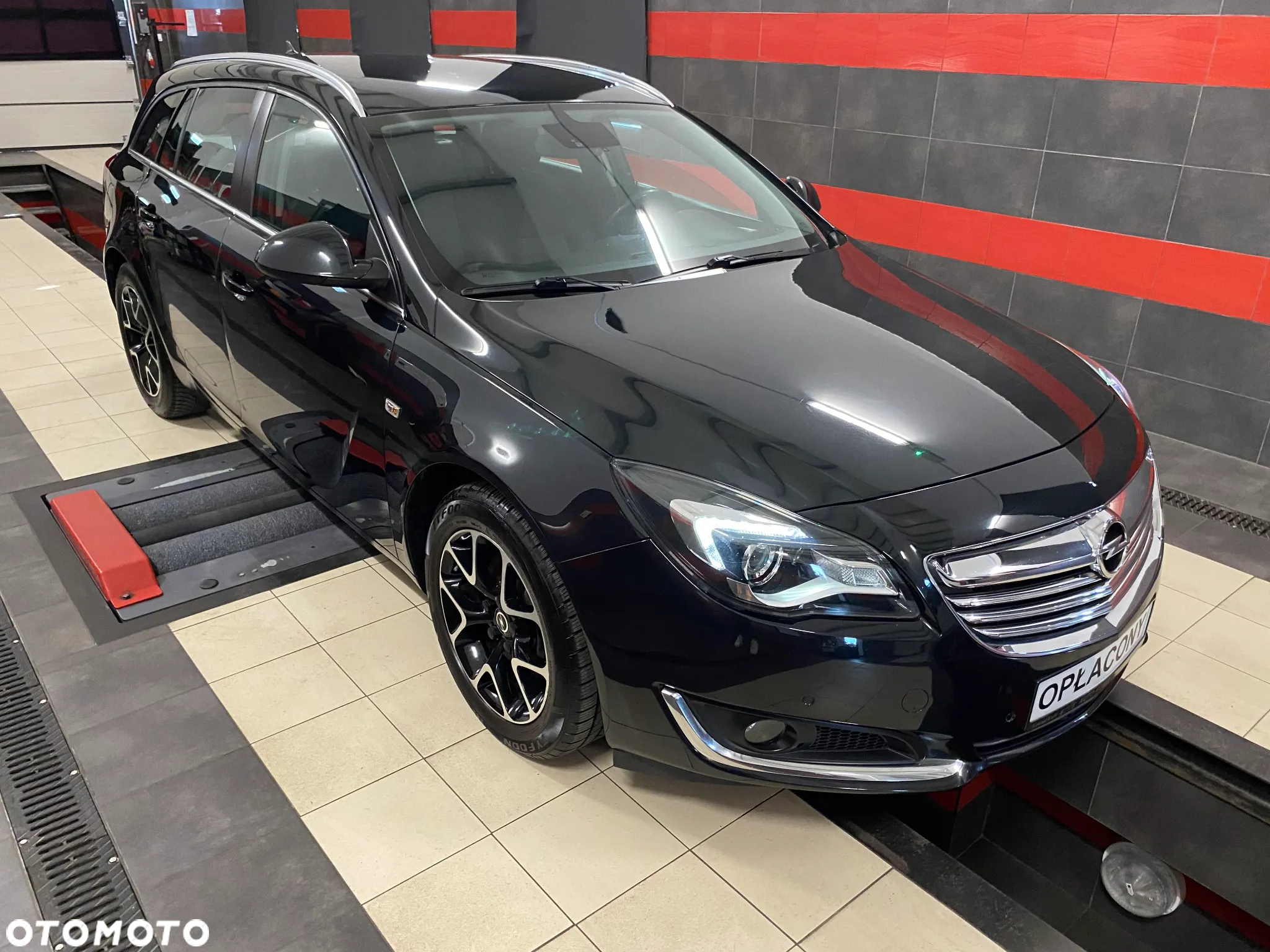 Opel Insignia 1.6 T Cosmo S&S - 9