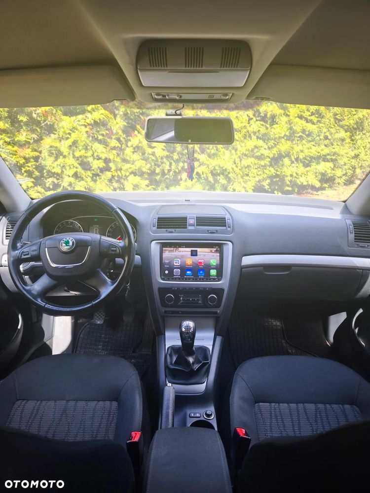 Skoda Octavia - 10