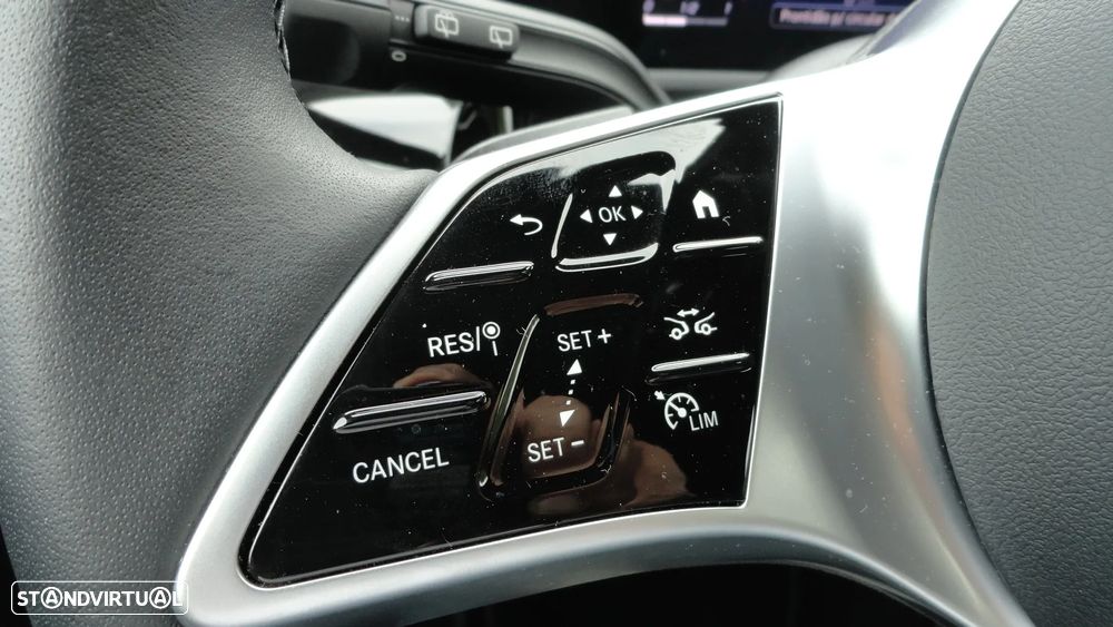 Mercedes-Benz GLA 250 - 12