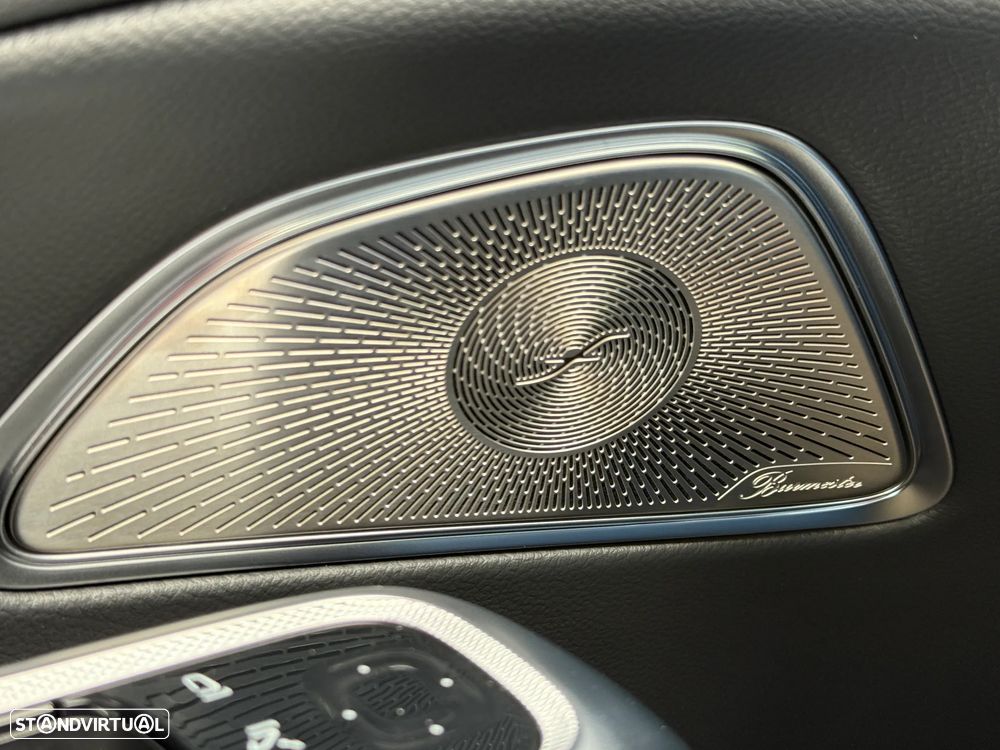 Mercedes-Benz E 300 - 37