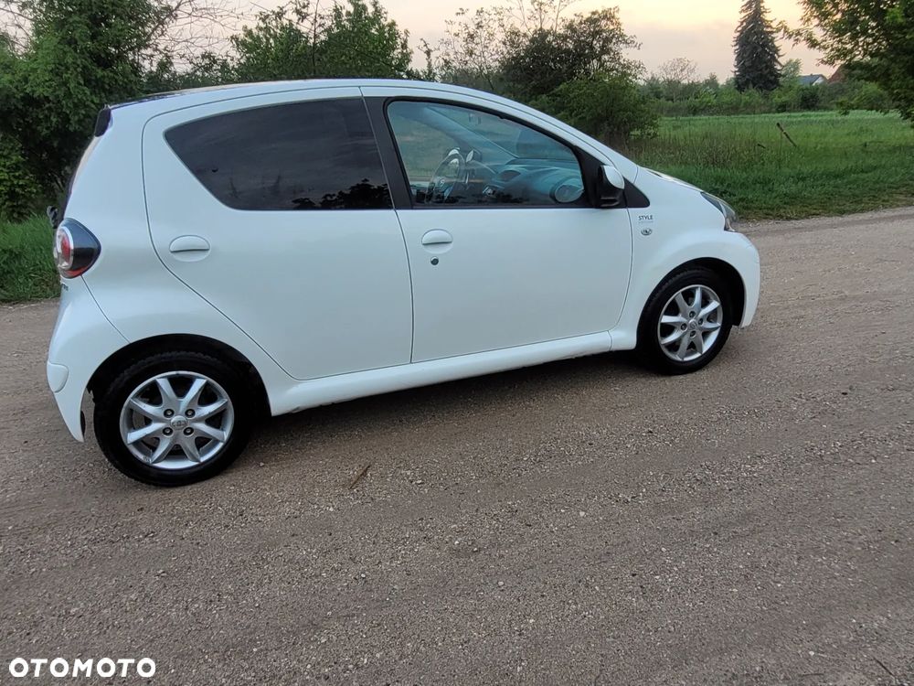 Toyota Aygo 1.0 VVT-i Black - 15