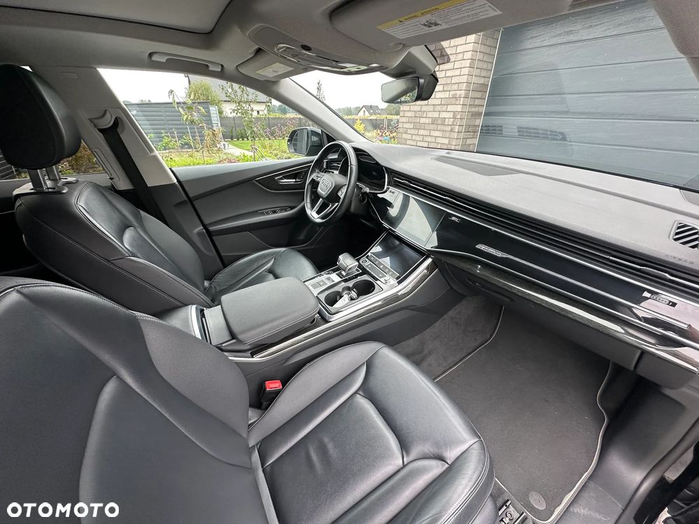 Audi Q8 - 27