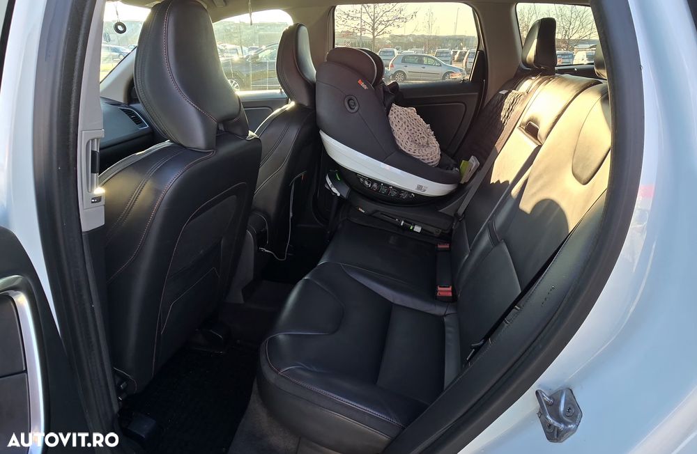 Volvo XC 60 D4 Geartronic Ocean Race - 10