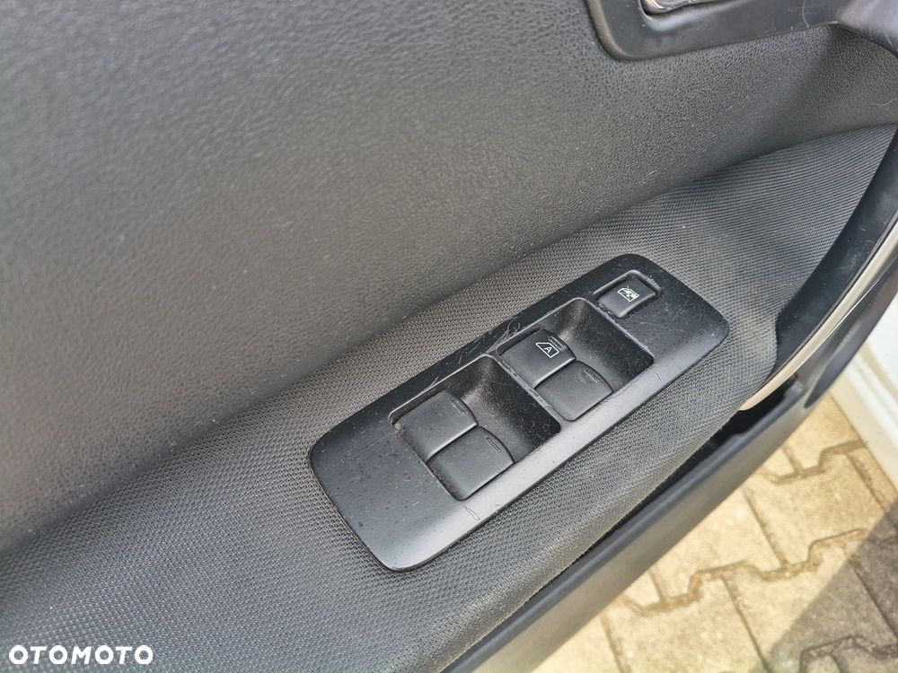 Nissan Qashqai 2.0 Acenta - 28