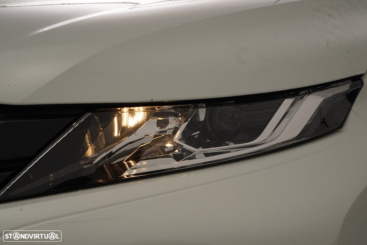 Mitsubishi L200 2.3 DI-D Strakar Space Cab Intense 4WD - 10