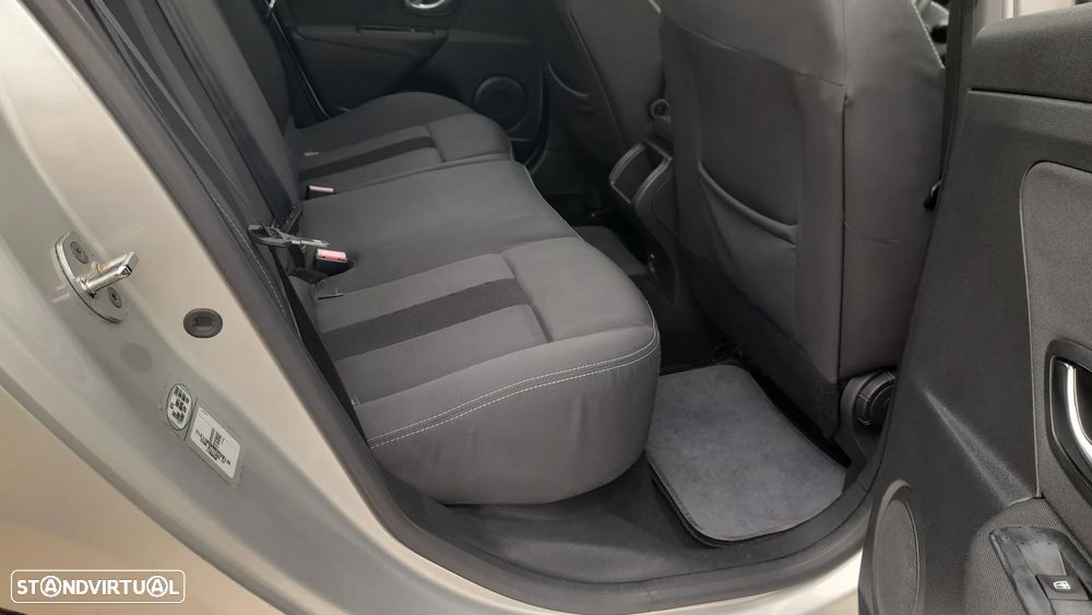 Renault Mégane 1.5 dCi Dynamique - 32