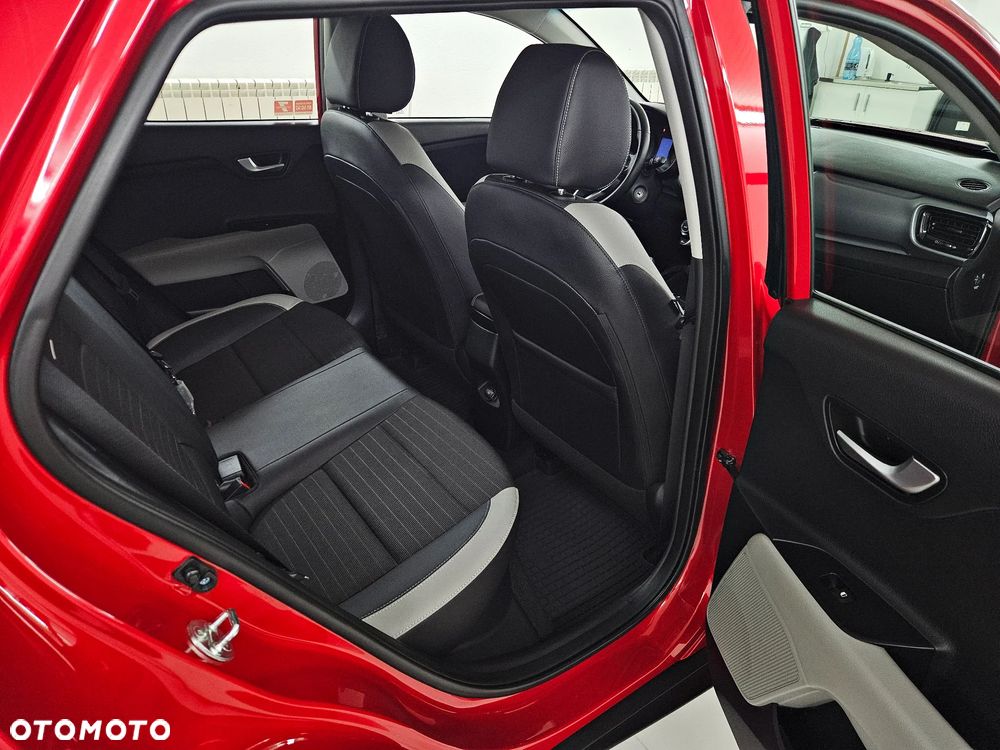 Kia Stonic 1.4 L - 22