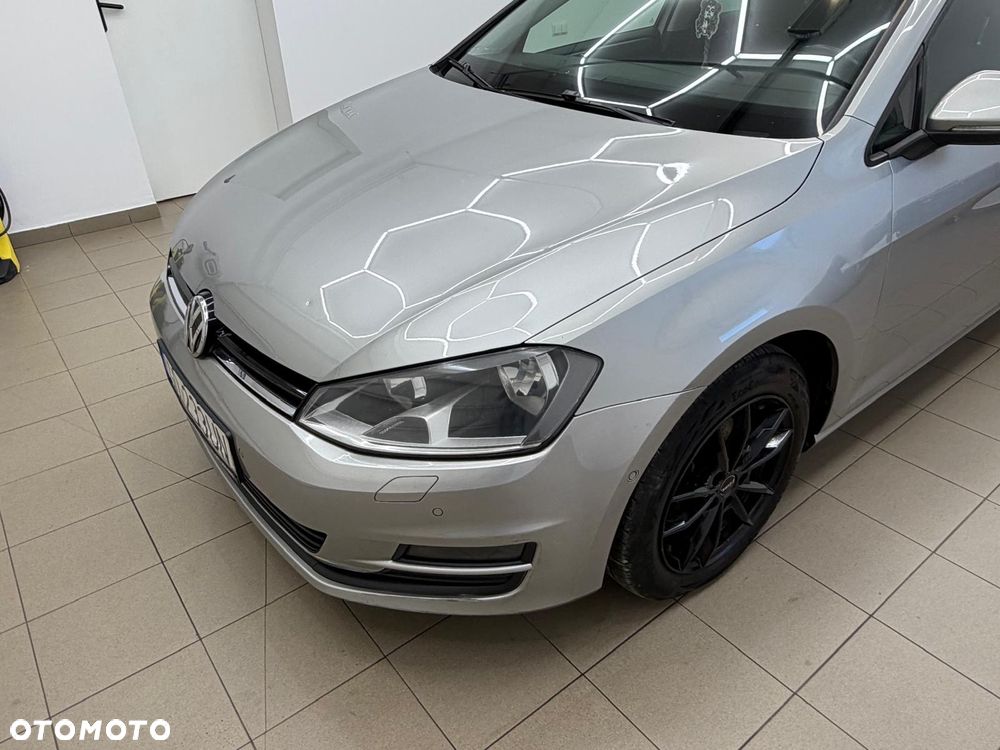 Volkswagen Golf - 3