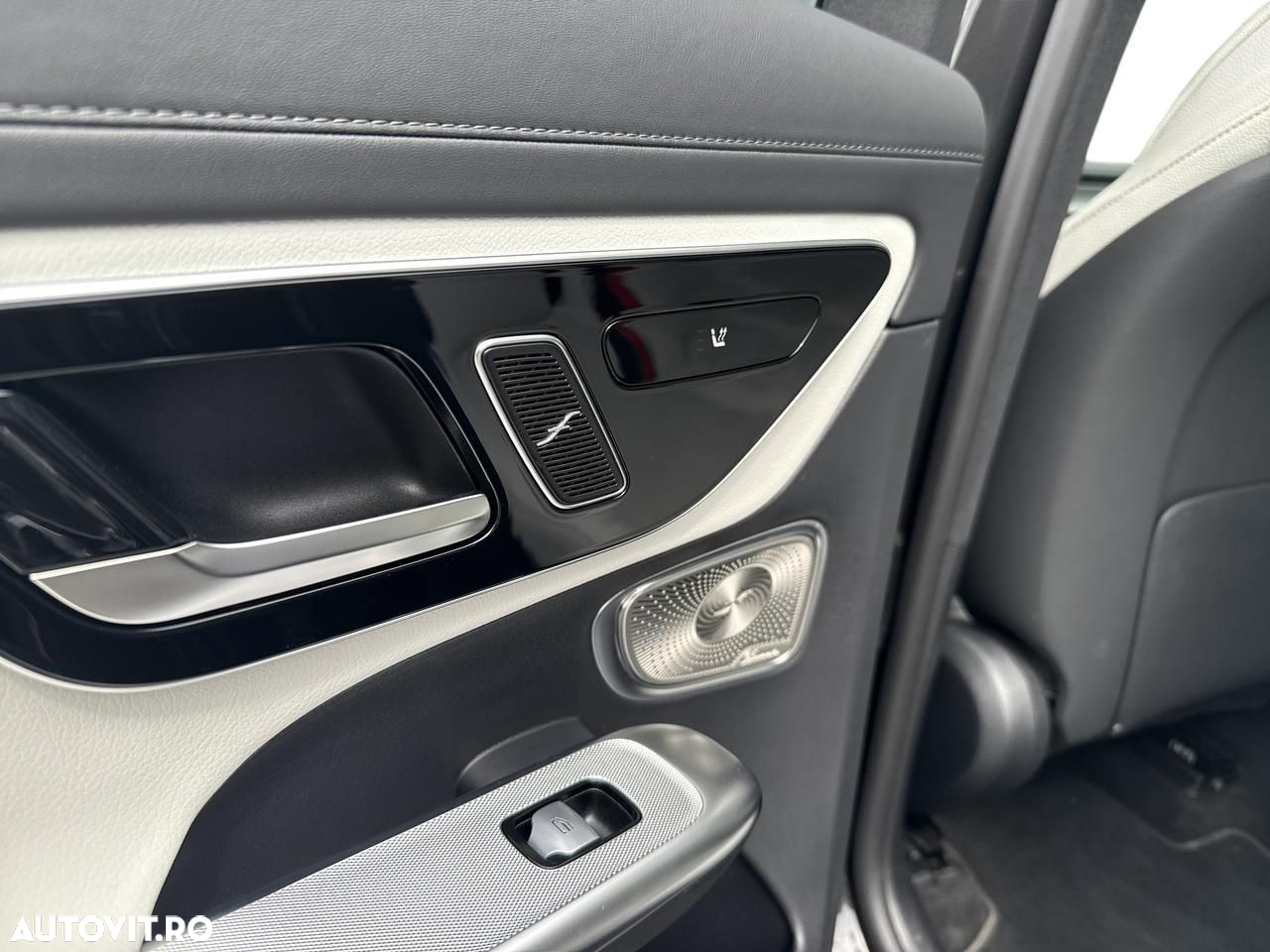 Mercedes-Benz GLC 300 e 4MATIC - 15