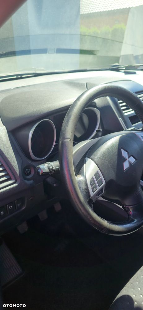 Mitsubishi ASX - 30