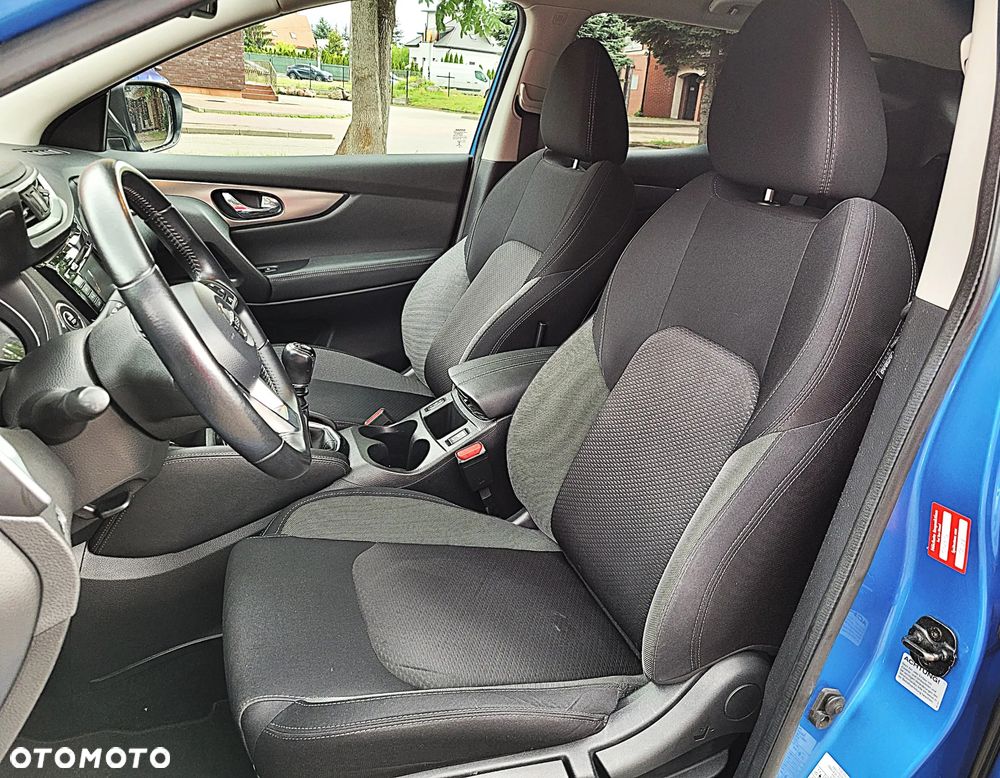 Nissan Qashqai 1.3 DIG-T N-Connecta - 11