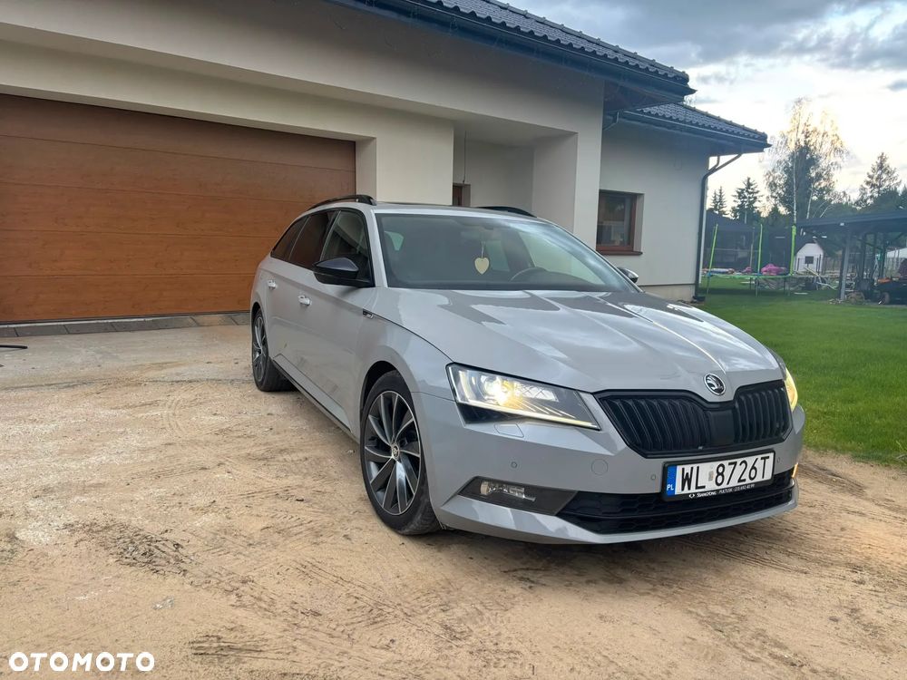 Skoda Superb 2.0 TDI Sportline DSG - 1