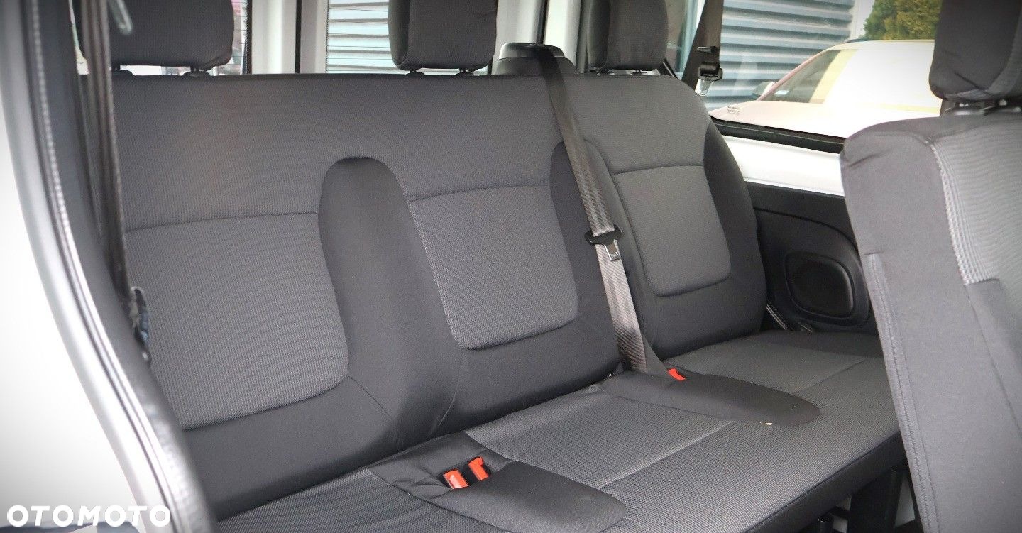 Renault Trafic - 15