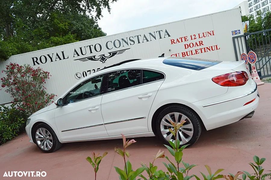Volkswagen Passat CC - 17