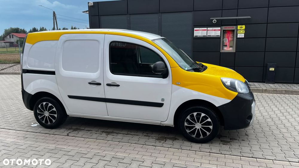 Renault 4 E-Tech - 5