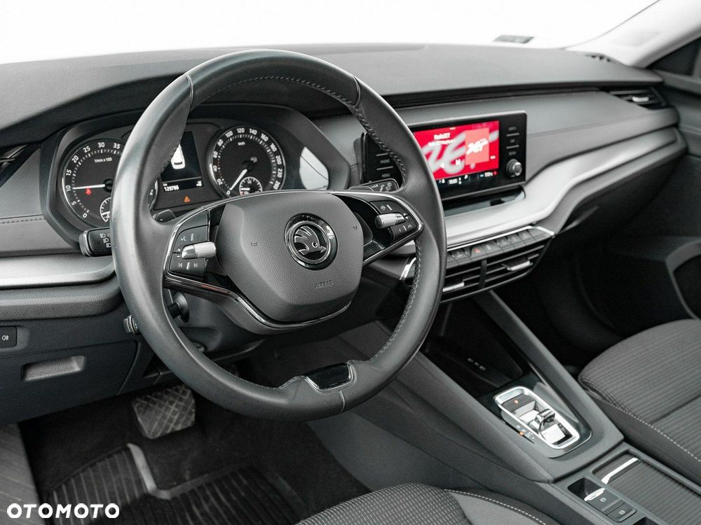 Skoda Octavia 2.0 TDI Ambition DSG - 7