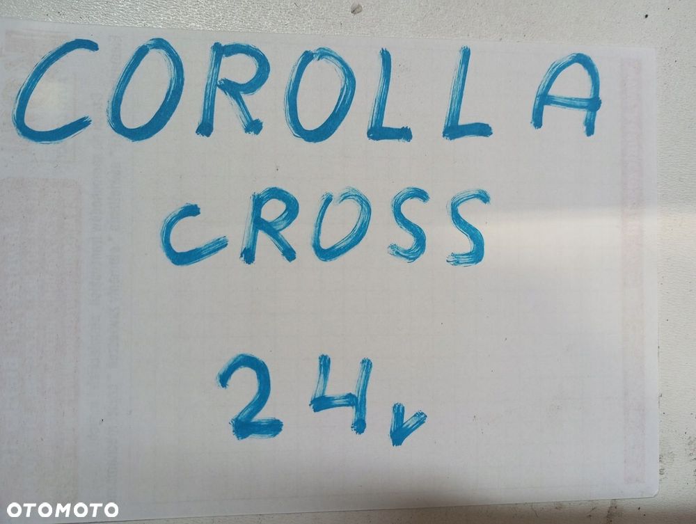Konsola pulpit deska TOYOTA COROLLA CROSS - 11