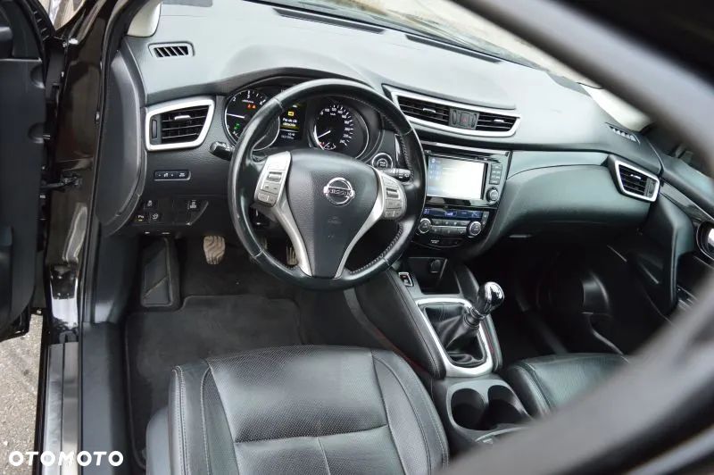 Nissan Qashqai 1.6 dCi 4 x 4 DPF Start/Stop 360 - 22