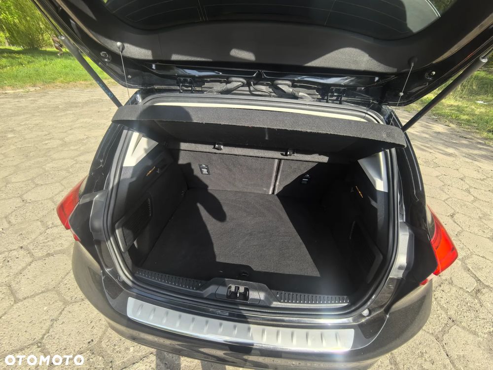 Ford Focus 1.0 EcoBoost STart-Stopp-System TITANIUM - 38