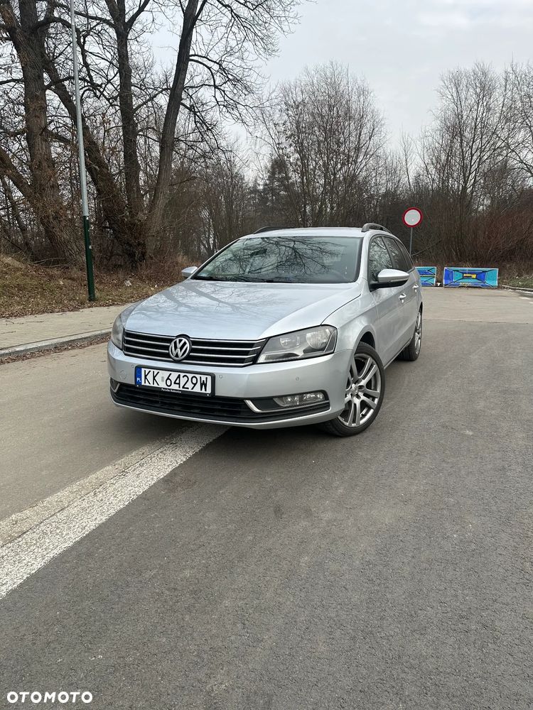 Volkswagen Passat 2.0 TDI DSG BlueMotion Technology Comfortline - 1