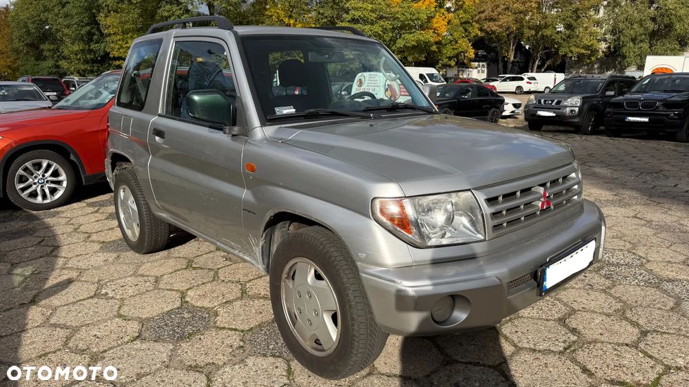 Mitsubishi Pajero Pinin - 1