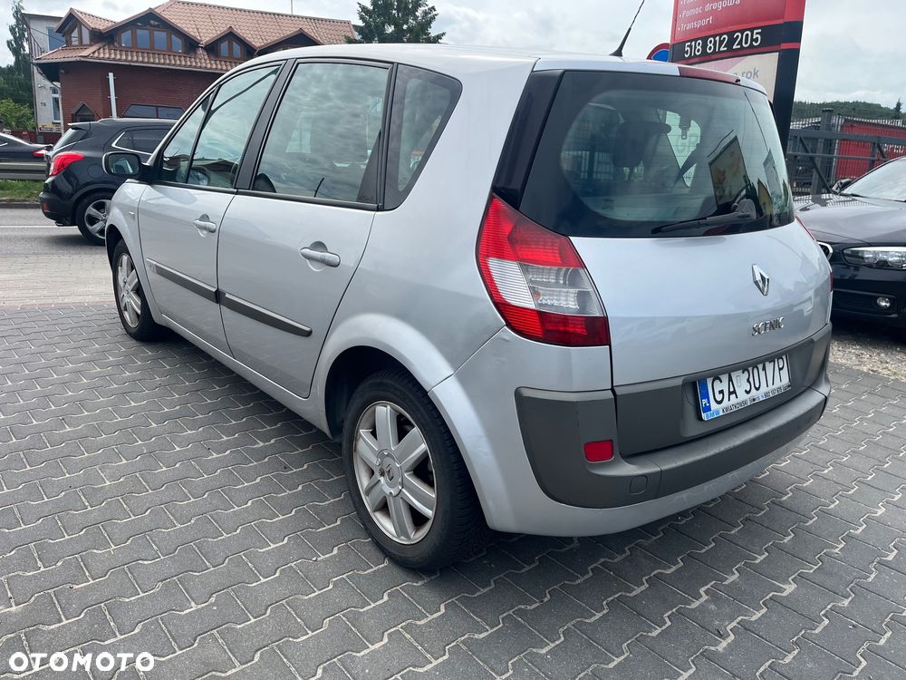 Renault Scenic 1.5 dCi Authentique - 5