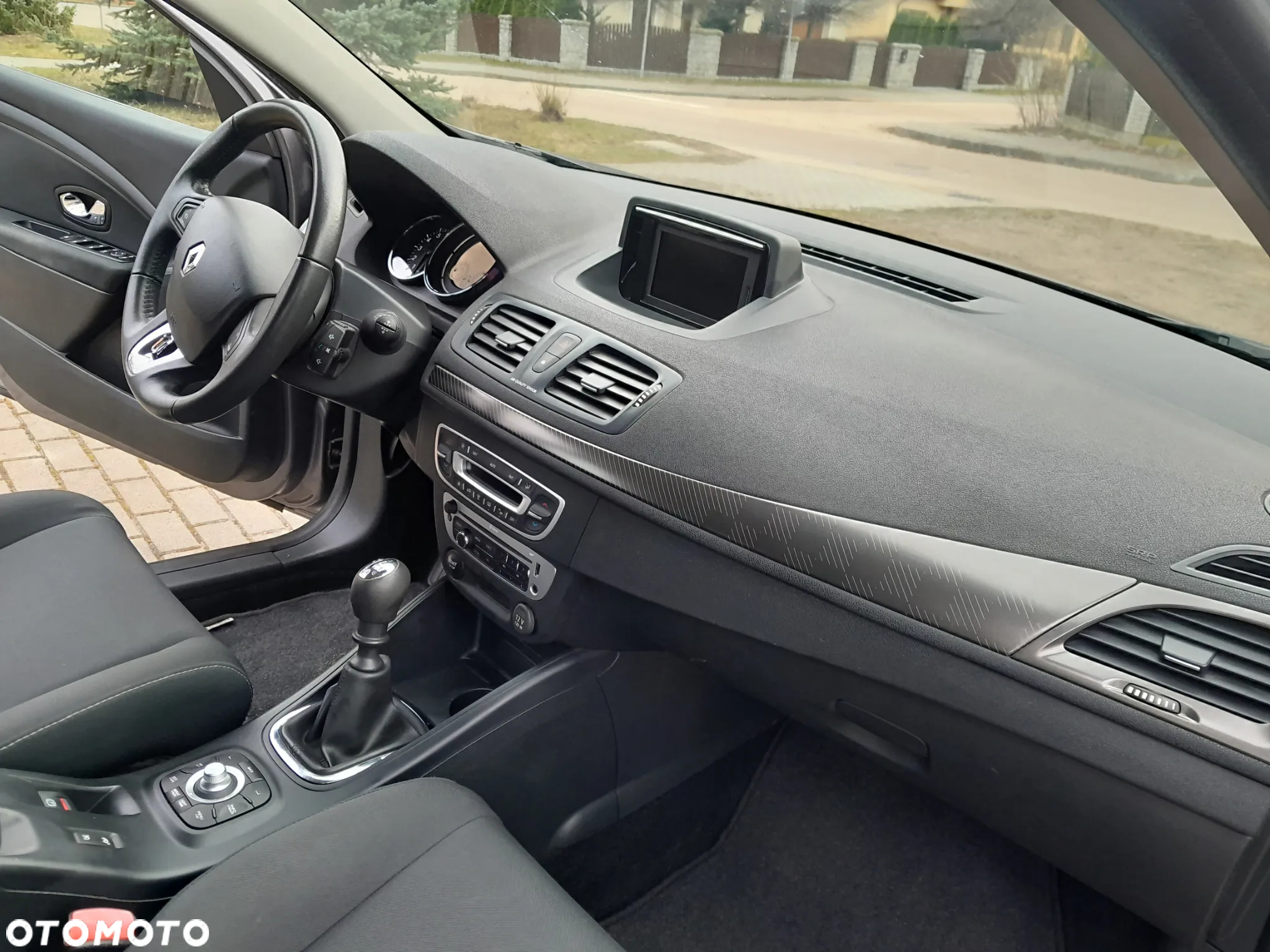 Renault Megane Grandtour ENERGY TCe 115 Start & Stopp Dynamique - 22