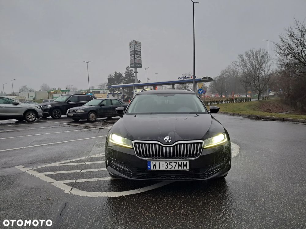 Skoda Superb 2.0 TDI SCR Style DSG - 9